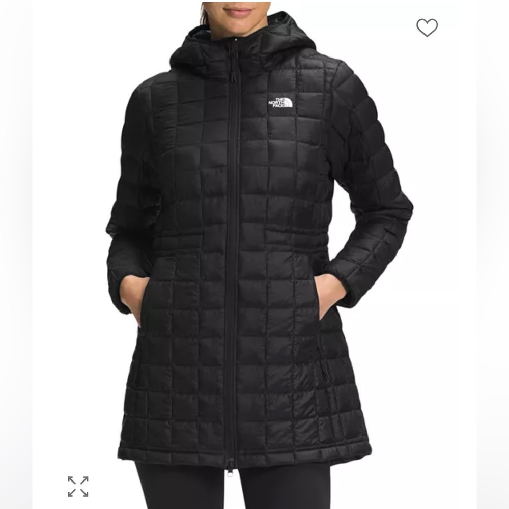NEW The North Face Thermoball Hooded Parka in TNF Black Size Medium